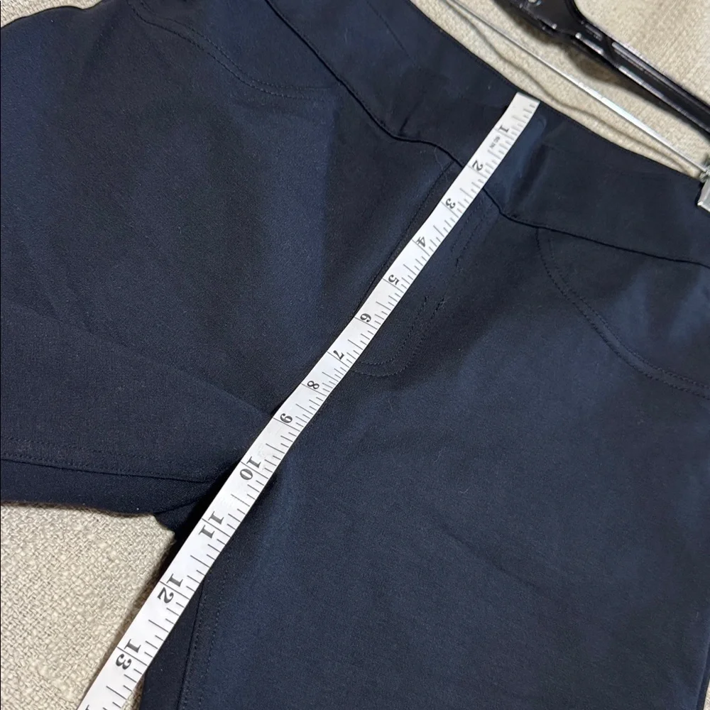 SPANX Women's Black Skinny Pants size small color black